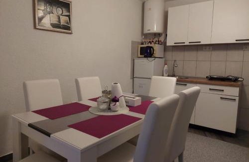 Kulen Vakuf Apartment | Apartman Amela