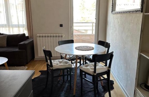Leon Apartment | Apartman DM