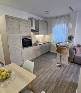 Brodarica Apartment | Apartman Helena