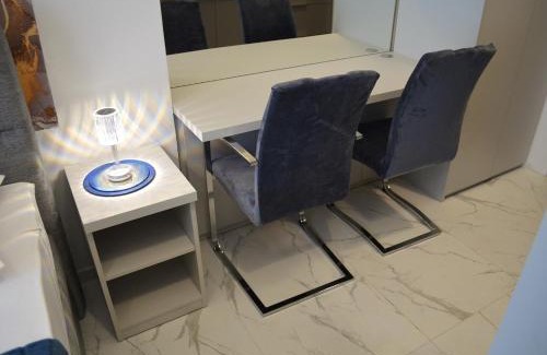 Slavonski Brod Apartment | Apartman "INSOMNIA" u samom centru grada, udaljen 100 metara od glavnog gradskog trga, sa BESPLATNIM PARKIRALIŠTEM !