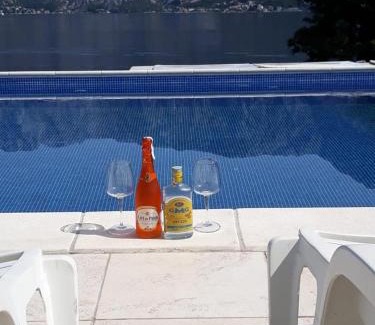 Prcanj Apartment | Apartman KATI