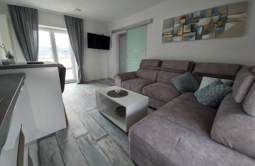 Cove Parja Apartment | Apartman Kovačić - Knin