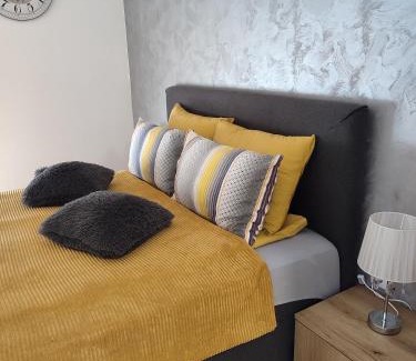 Subotica Apartment | Apartman Liliom