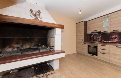 Medici Apartment | Apartman Mia 5 - Omiš by Villas Guide