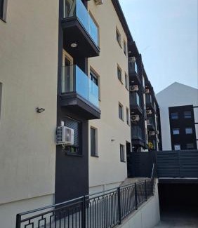 Inija Apartment | Apartman Mima