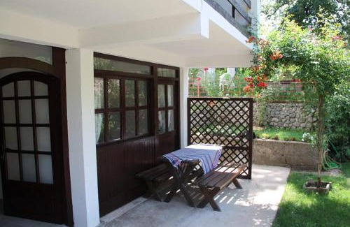 Konjic Apartment | Apartman NeSa Boracko jezero