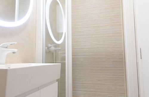 Kastela House | APARTMAN NEŠPULA -Apartment for all types of trips