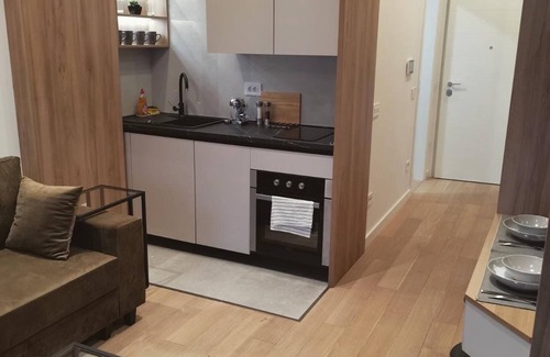 Trebinje Apartment | Apartman Soho 2 Modern condo w/a pool- short ride to the seaside!