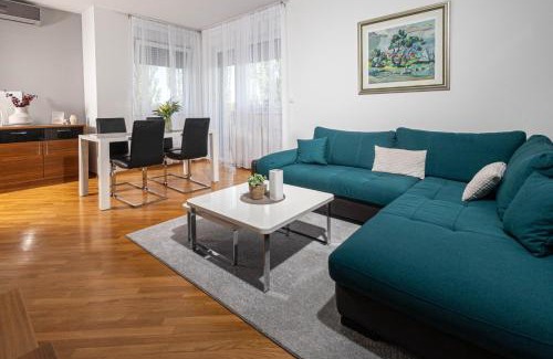 Vinkovci Apartment | Apartman Via Casa