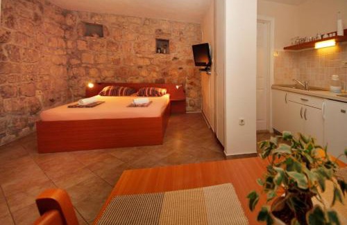 Makarska Old Town Apartment | Apartmani Caralipeo