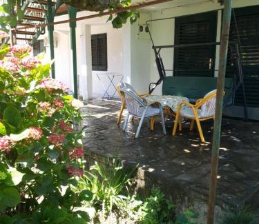 Cetinje Municipality Apartment | Apartmani Djenovići