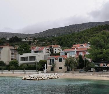 Podstrana Apartment | Apartmani Duško Karaman