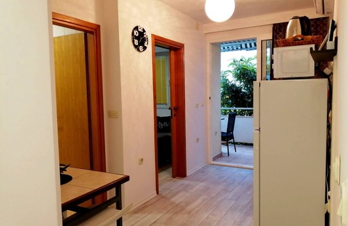 Donja luka Apartment | Apartmani Makarska 6, studio 1. kat