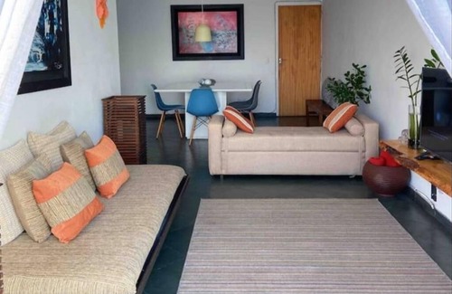 Vidigal Apartment | Apartment with sea view and garage 5 minutes from the beach.