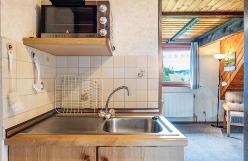 Schonach im Schwarzwald Apartment | Apartment 'Rehblick' with Shared Garden and Wi-Fi
