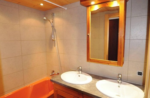 La Chapelle-d'Abondance Apartment | Apartment 'La Corne' with Mountain View, Private Terrace and Balcony