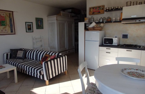 San Lorenzo della Costa Apartment | Apartment in the countryside closed to the sea