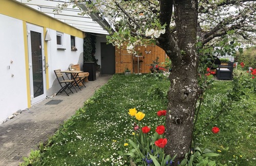 Bingen Apartment | Apartment 'Bantles Parterre Ferienwohnung' with Private Terrace, Shared Garden and Wi-Fi