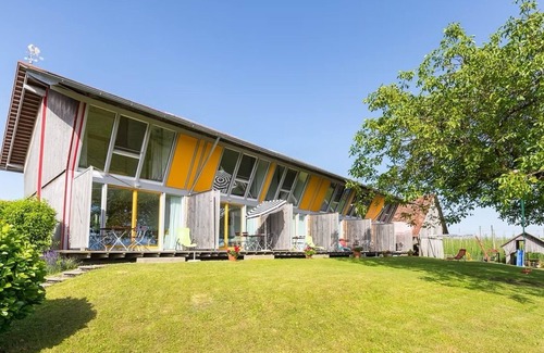 Kressbronn Apartment | Apartment '4' with Lake View, Private Terrace and Wi-Fi