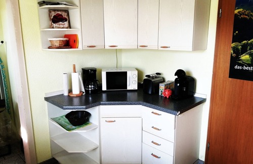 Villingen-Schwenningen Apartment | Apartment 'Villingen' with Balcony and Wi-Fi