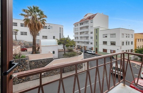 Santa Cruz de la Palma Apartment | Apartment 'Elias La Palma City' with Mountain Views, Balcony and Wi-Fi