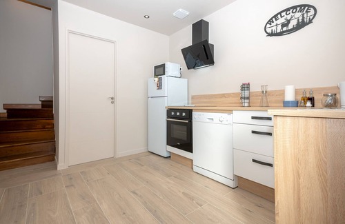 Les Abrets en Dauphine Apartment | Apartment 'La Maison Du Soyeux Ga' with Private Terrace, Wi-Fi and Air Conditioning