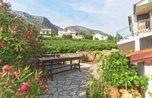 Ivan Dolac Apartment | Apartments Josip (102081-A3) - Ivan Dolac - island Hvar