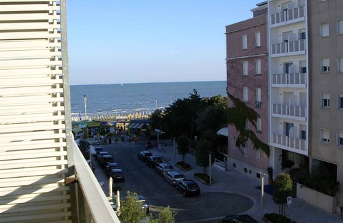 Lignano Sabbiadoro Apartment | Apartment ∙ 2 guests