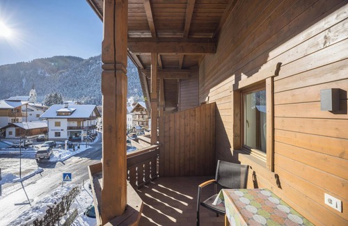 Mareo Apartment | Apartment "Rosalpina 1" in the Middle of the Ski Area with Mountain View, Wi-Fi & Balcony