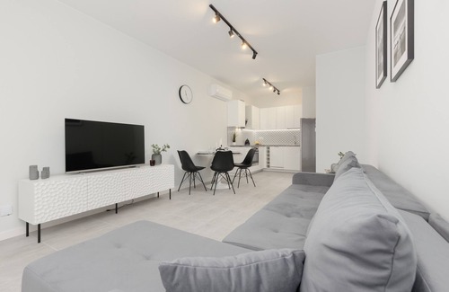 Lodz Apartment | Apartment Łódź by Renters Prestige