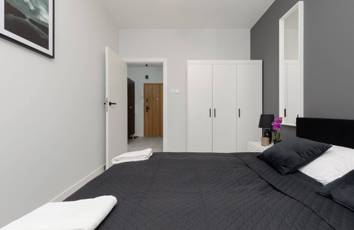 Lodz Apartment | Apartment Łódź by Renters Prestige