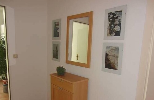 Gehlsdorf Apartment | Apartment 01 overlooking the Warnow in Rostock-Gehlsdorf