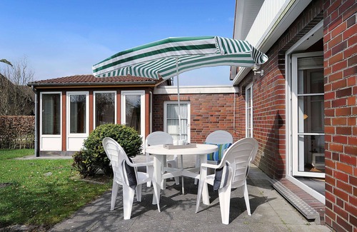 Werdum Apartment | Apartment 1 - Apartments House Rear Admiral Ulrich Lübbert