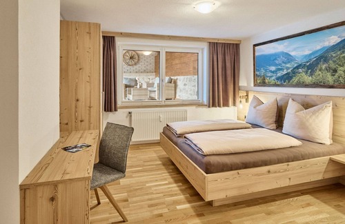 Stanz bei Landeck Apartment | Apartment 1 Elias mit Terrasse - Apart Bock