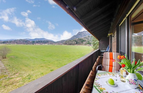 Grassau Apartment | Apartment 1 with Mountain View, Wi-Fi & Balcony