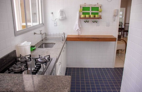 Vila Velha Apartment | Apartment 100m from Praia da Costa, close to everything you need.