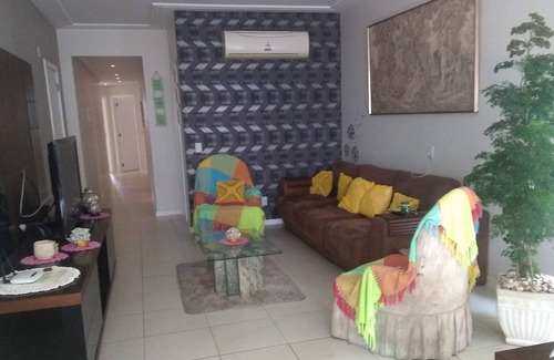 Andorinha Apartment | Apartment 100mts from the beach
