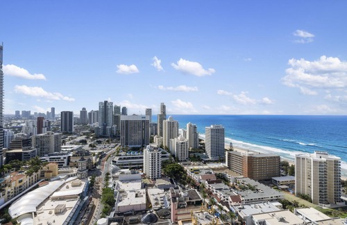 Surfers Paradise Apartment | Apartment 12501 is a well-appointed 2 bedroom-2 bathroom luxury holiday apartmen