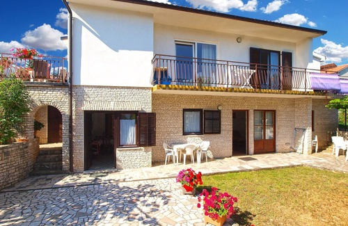Pjescana Uvala Apartment | Apartment 1398/13155 (Istria - Pjescana Uvala), 350m from the beach