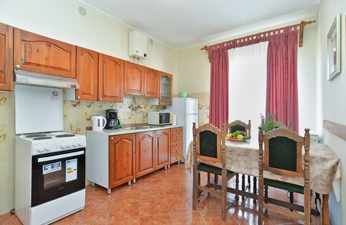 Liznjan Apartment | Apartment 1724/17873 (Istria - Liznjan), 1500m from the beach