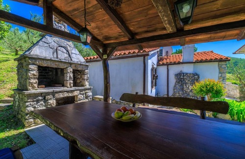 Plomin Apartment | Apartment ∙ 2 bedrooms ∙ 4 guests