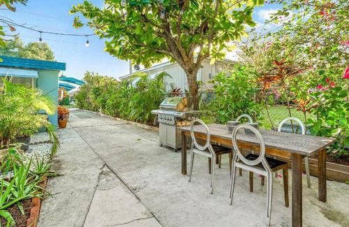 Southwest Apartment | Apartment ∙ 2 bedrooms ∙ 5 guests
