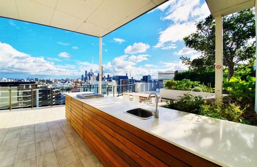 Newstead Apartment | Apartment ∙ 2 bedrooms ∙ 5 guests