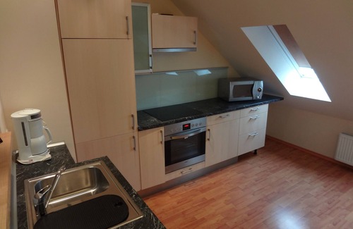 Sulzbach-Rosenberg Apartment | Apartment 2 rooms near Su-Ro, directly on the 5 rivers cycle path for 2 persons