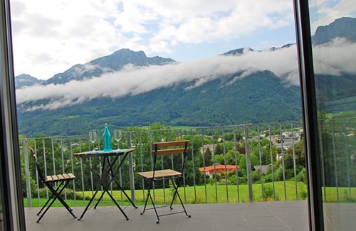 Gmain Apartment | Apartment 2 Deluxe Studio, 52 sqm, 1-4 persons, 1 bedroom, living room and balcony