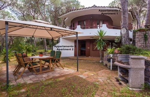 Narbolia House | Apartment 2 in villa in the pine forest of Is Arenas (Narbolia)