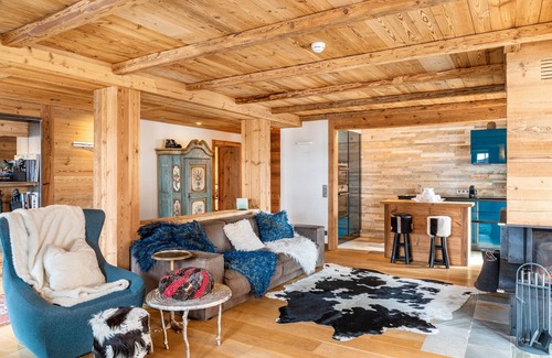 Seefeld Pedestrian Zone Apartment | Apartment '2 - Owner Suite' with Mountain View, Private Terrace and Wi-Fi