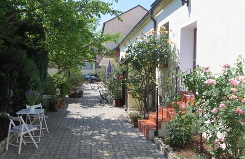 Morbisch am See Bed & Breakfast | Apartment/2 Schlafräume/dusche, WC - Gästehaus Elfriede