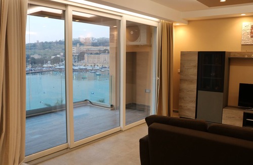 Marsaskala Apartment | Apartment 2 seafront
