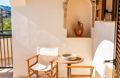 Karpathos Apartment | Apartment '2' with Mountain View, Wi-Fi and Air Conditioning